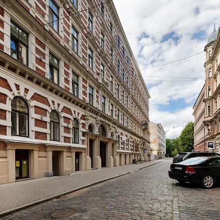 Kalnina Street Studio Apartment Рига Екстер'єр фото