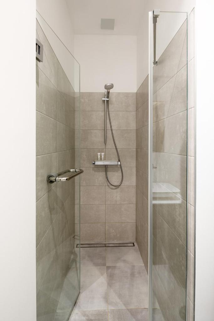 Kalnina Street Studio Apartment Рига Екстер'єр фото