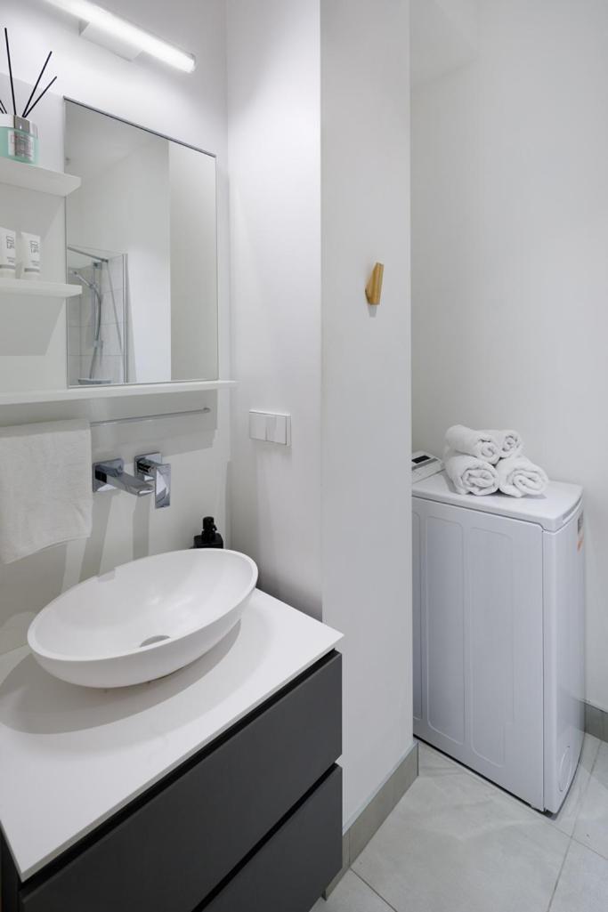 Kalnina Street Studio Apartment Рига Екстер'єр фото